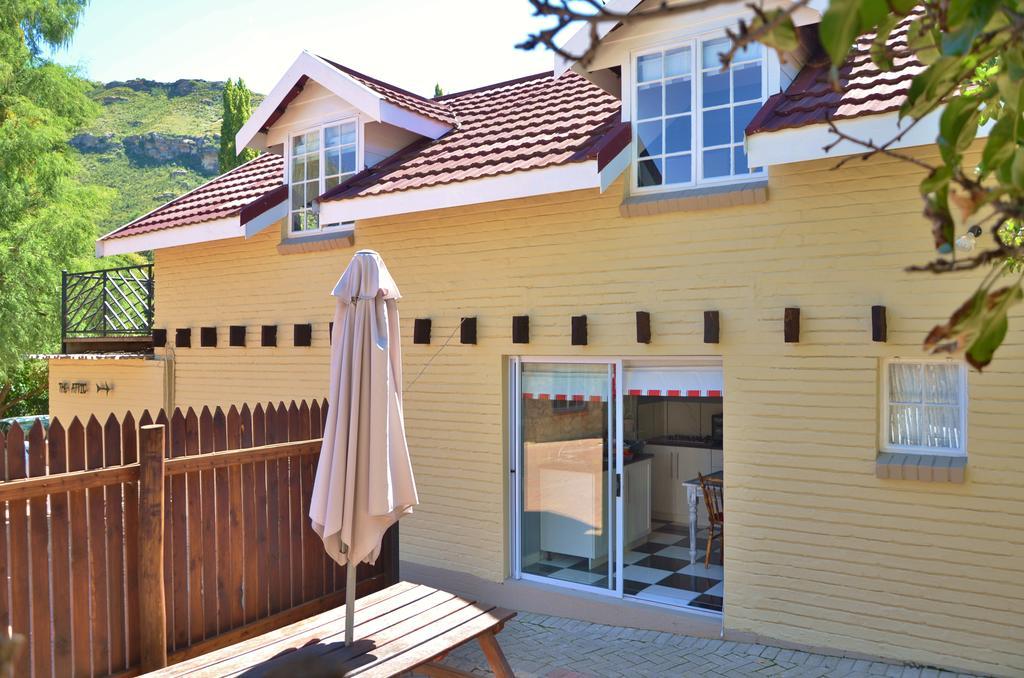 Mont Rouge Hotel Clarens Ngoại thất bức ảnh